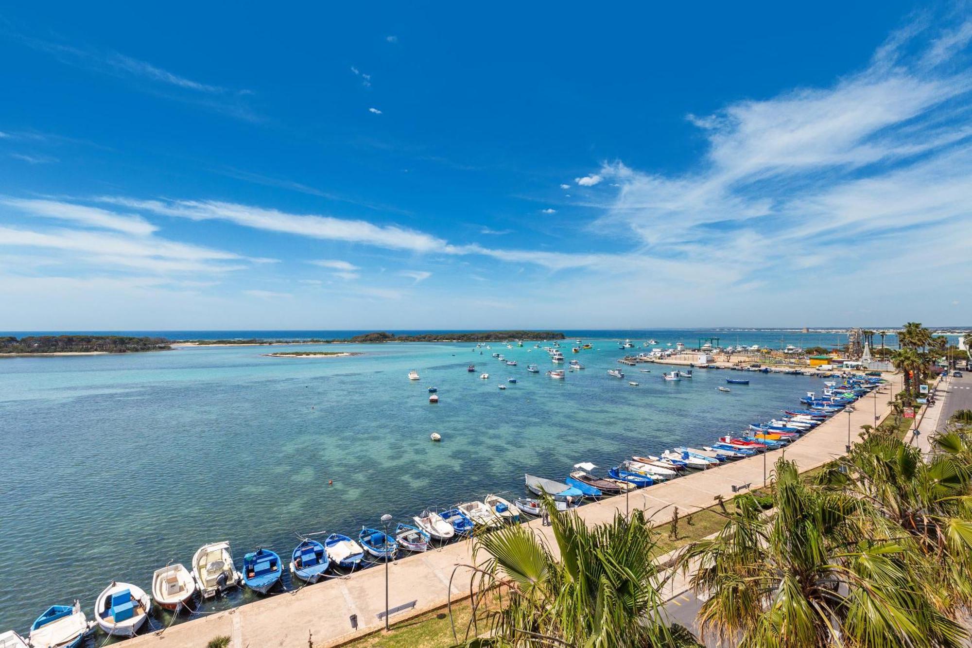 Hotel Il Riccio Porto Cesareo Exteriör bild
