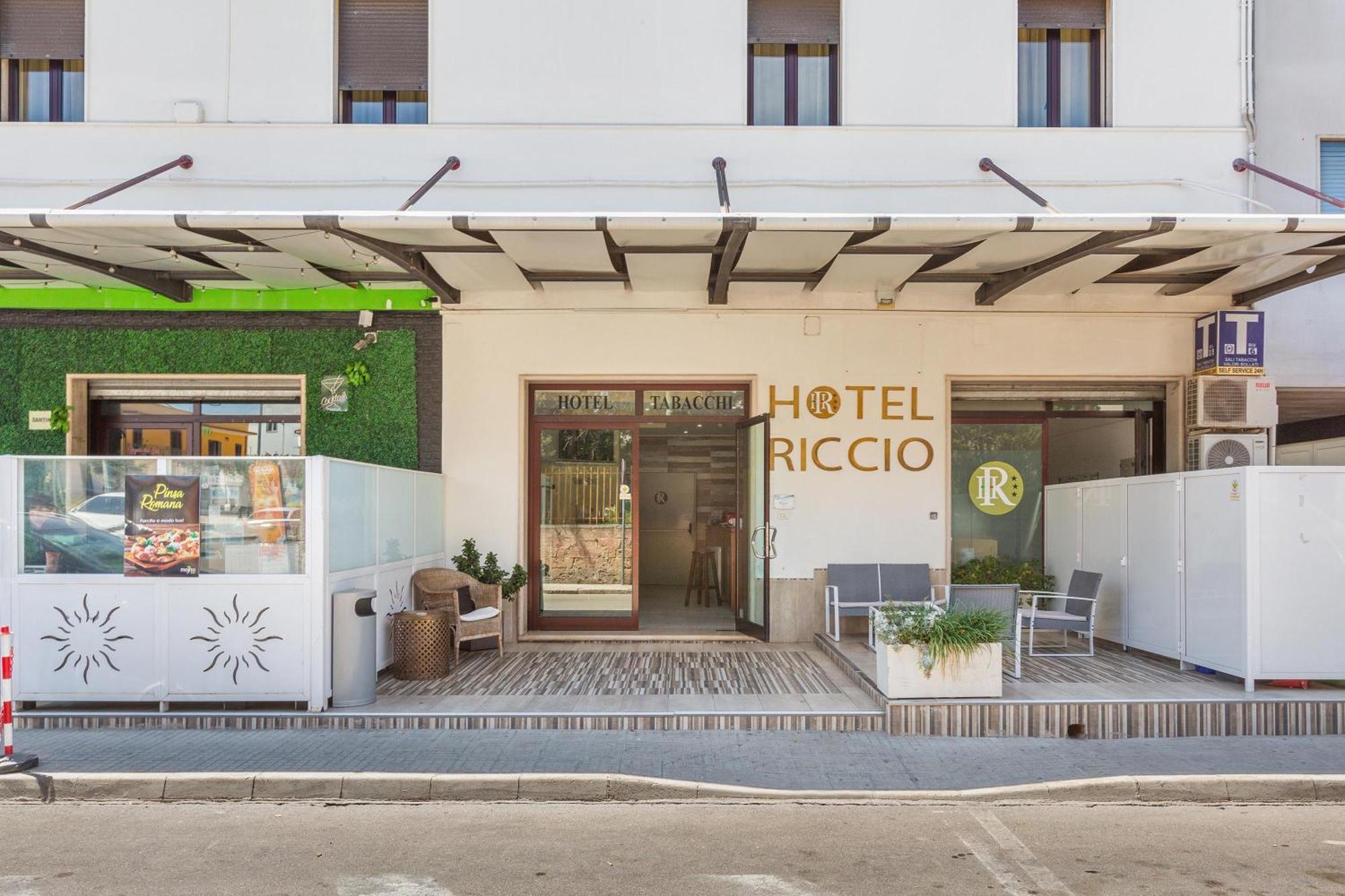 Hotel Il Riccio Porto Cesareo Exteriör bild
