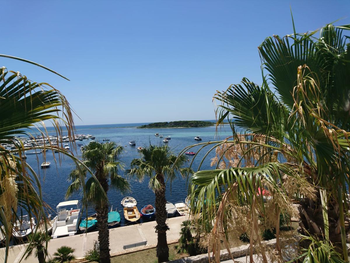 Hotel Il Riccio Porto Cesareo Exteriör bild